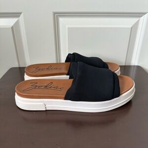 Zodiac Mesh Slide Sandals Jolie Black Size 11